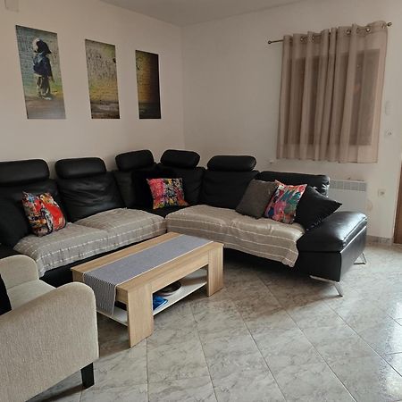 House Melly With Swimming Pool Vila Rovinjsko Selo Exterior foto